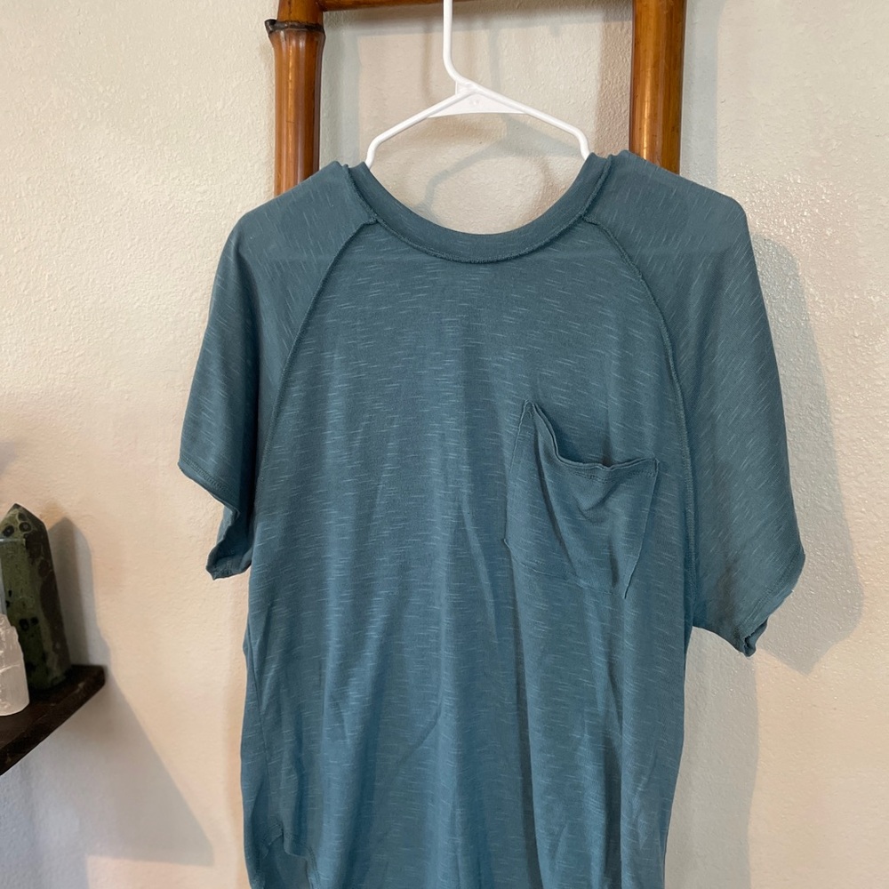 Earthbound Top